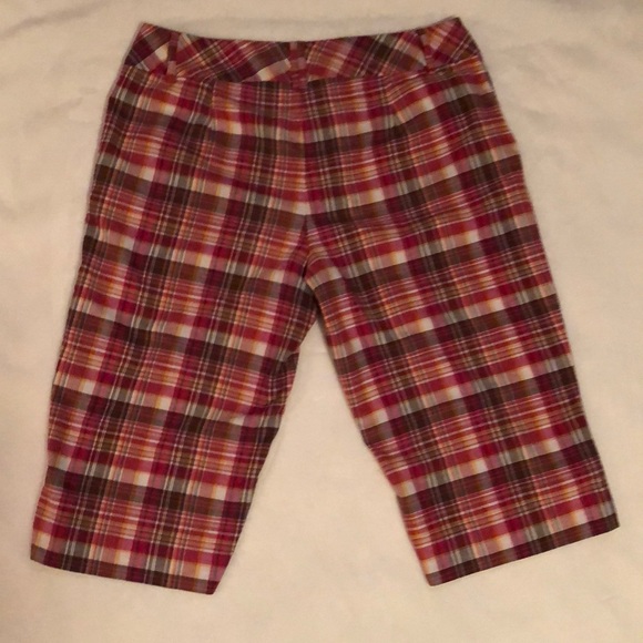 Cato Bermuda shorts - Picture 2 of 3